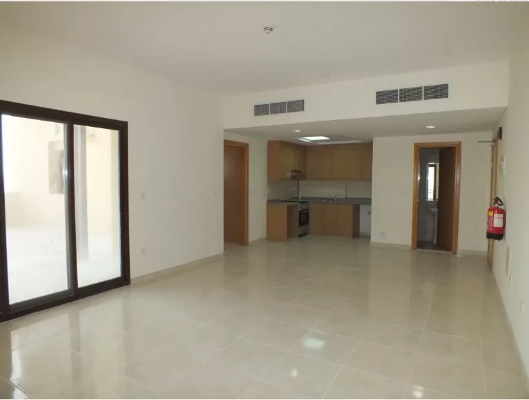 Wohn Klaar eigendom 1 Schlafzimmer S/F Wohnung  zu vermieten in Al Sadd , Doha #8352 - 1  image 